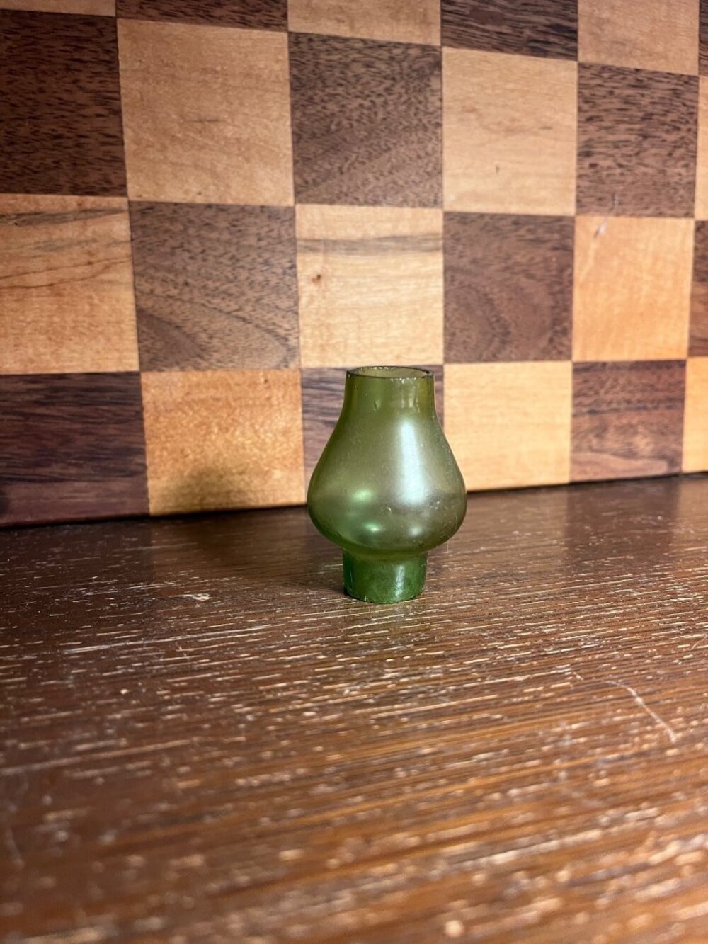 Miniature Green Oil Lamp Chimney A1148